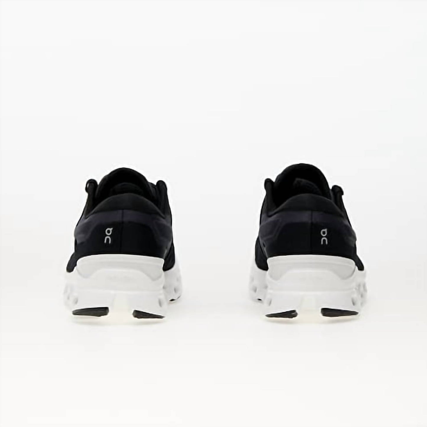 On Running - Men's Cloudstratus 3 Sneaker