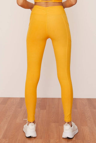 Wolven - Ruched Active Crossover Pocket Legging