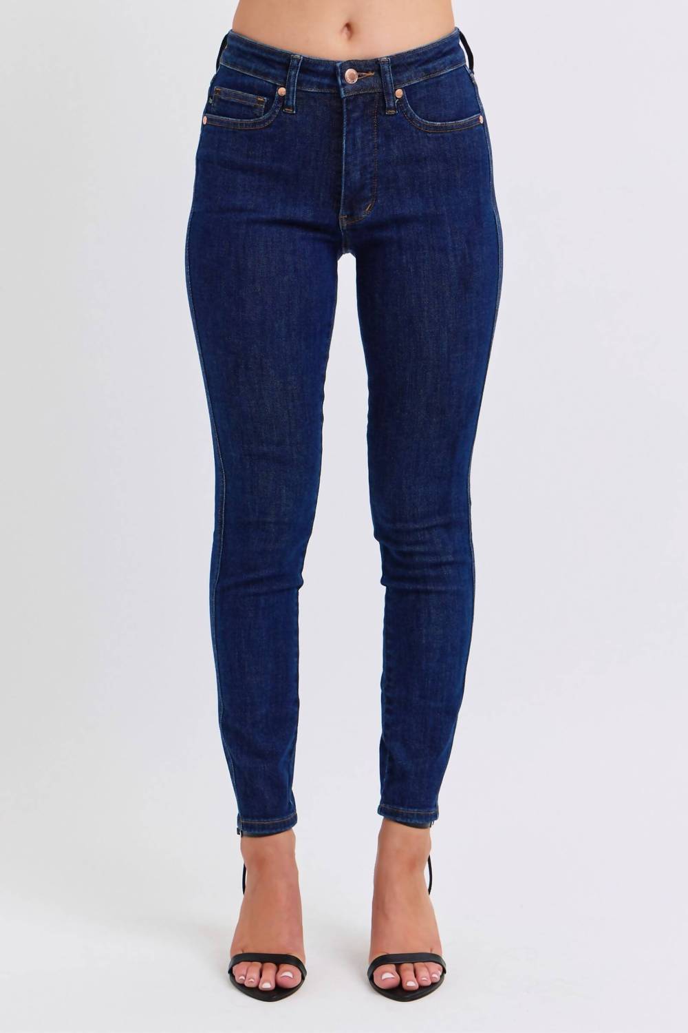 Judy Blue - Sleek Sculpt Mid-rise Skinny Jeans