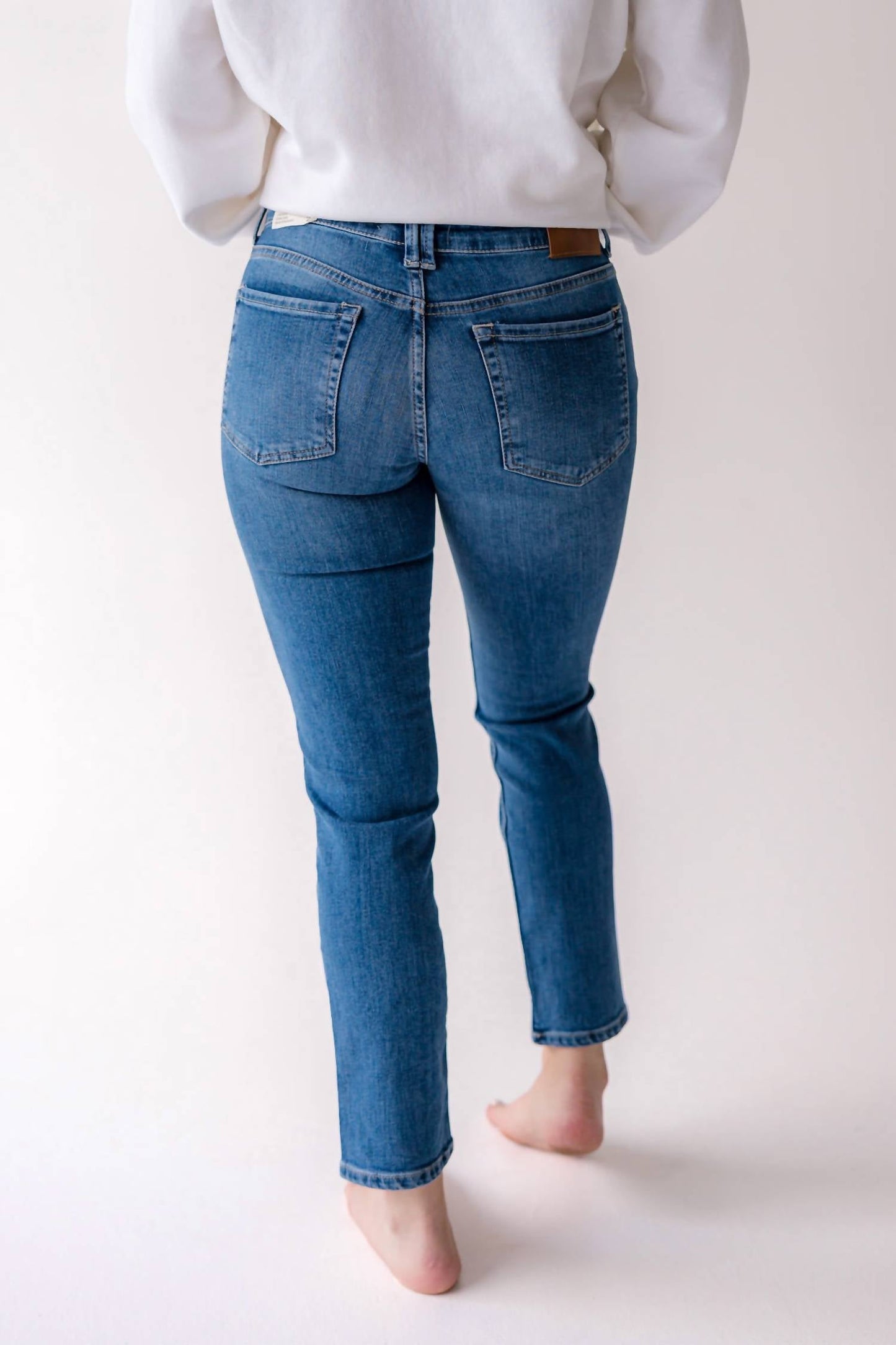 Free People - We The Free Oracle Low-rise Slim Straight Jean