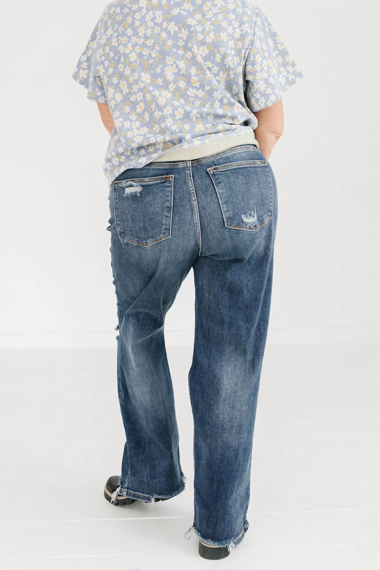 Judy Blue - Revere Beach Destroyed Hem Jean