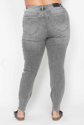 Judy Blue - Shield Pocket Skinny Jean