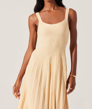 Astr - Aylin Sweater Dress