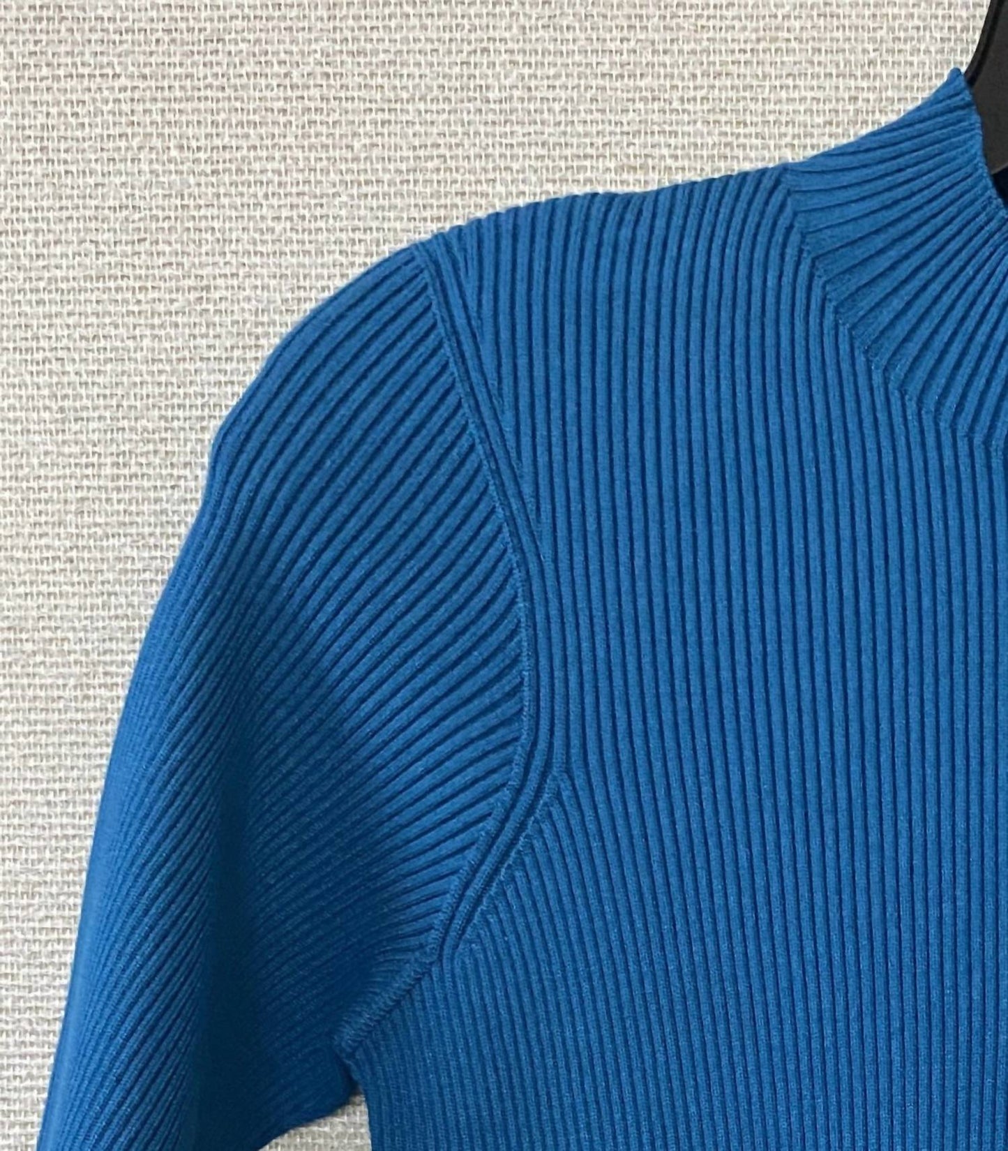 Hilton Hollis - Women's Ecovera Knit Mockneck Top