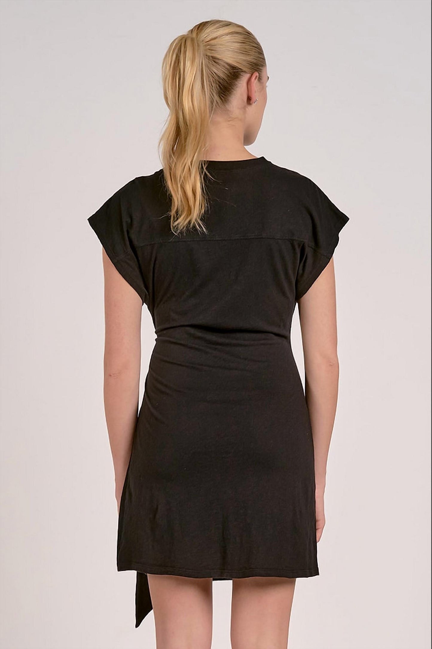 Elan - Short Sleeve Side Tie Dress