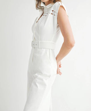Eb Luxe - Embroidered Detailed Jumpsuit