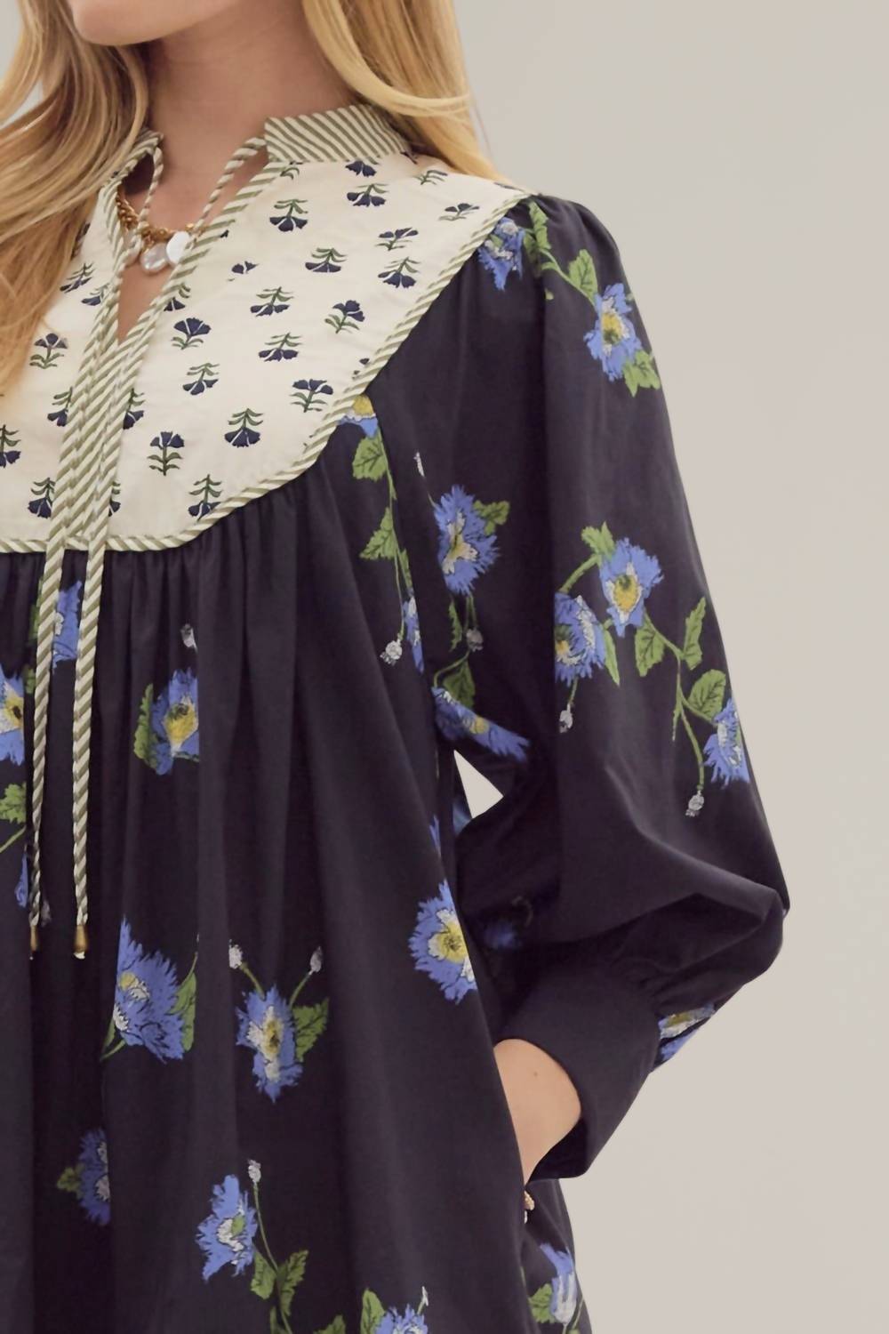 Entro - Mixed Floral Print Dress