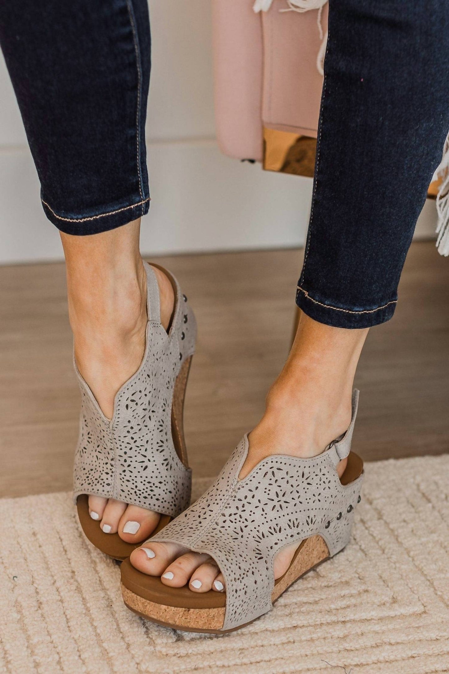 Very G - Women's Free Fly 2 Wedge Sandal
