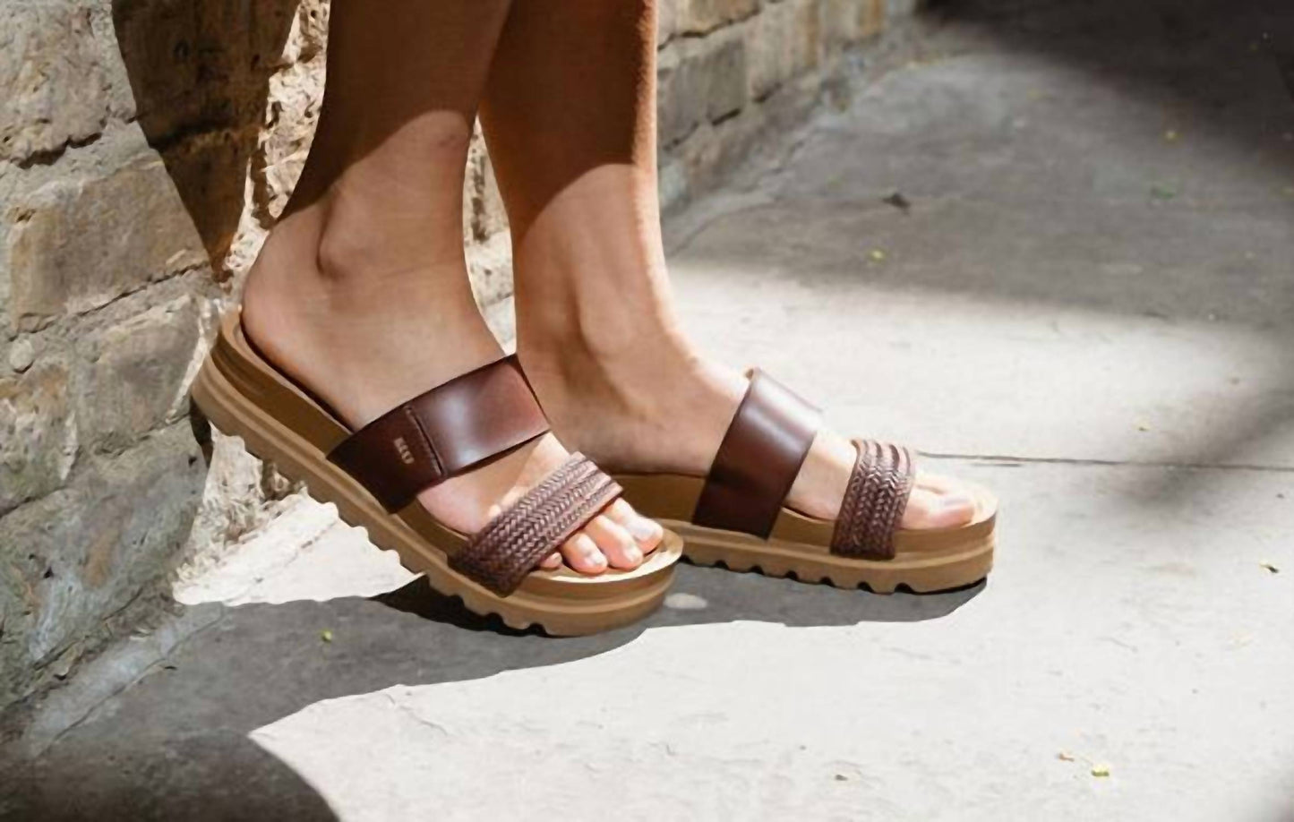 Reef - Women's Cushion Vista Hi Sandal