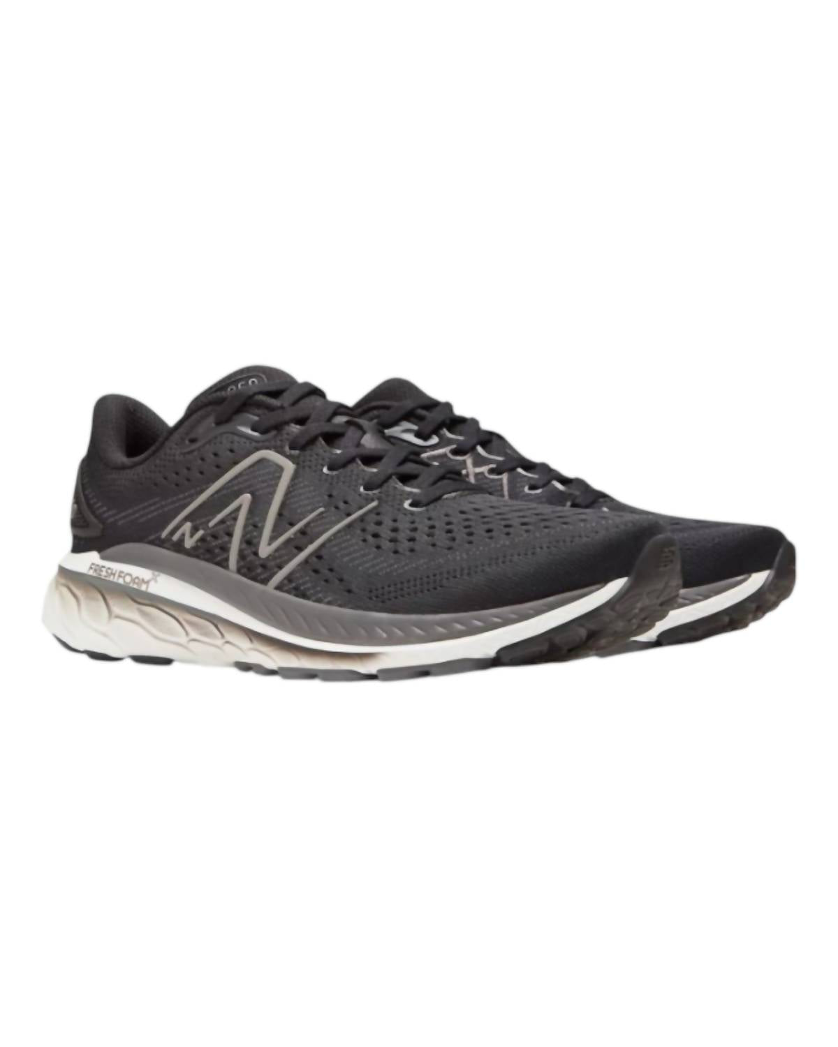 New Balance - Women's 860v13 Running Shoes
