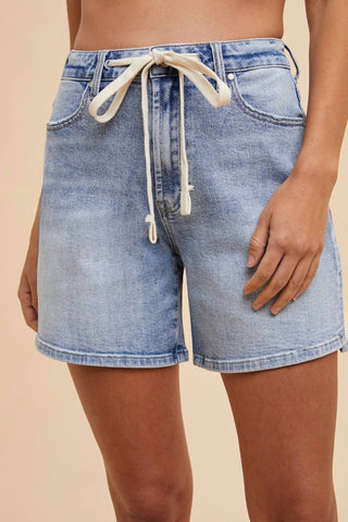 Anniewear - Comfort Stretch Denim Shorts