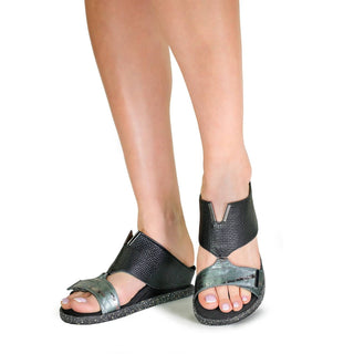 Modzori - Women's Kelo Reversible Metallic Slide