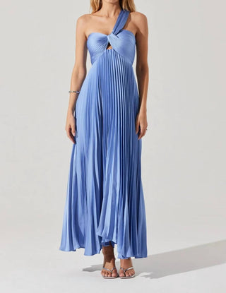 Astr - Rasya Pleated Maxi Dress