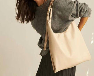 Like Dreams - Women's Juyada Vegan Hobo Tote Bag