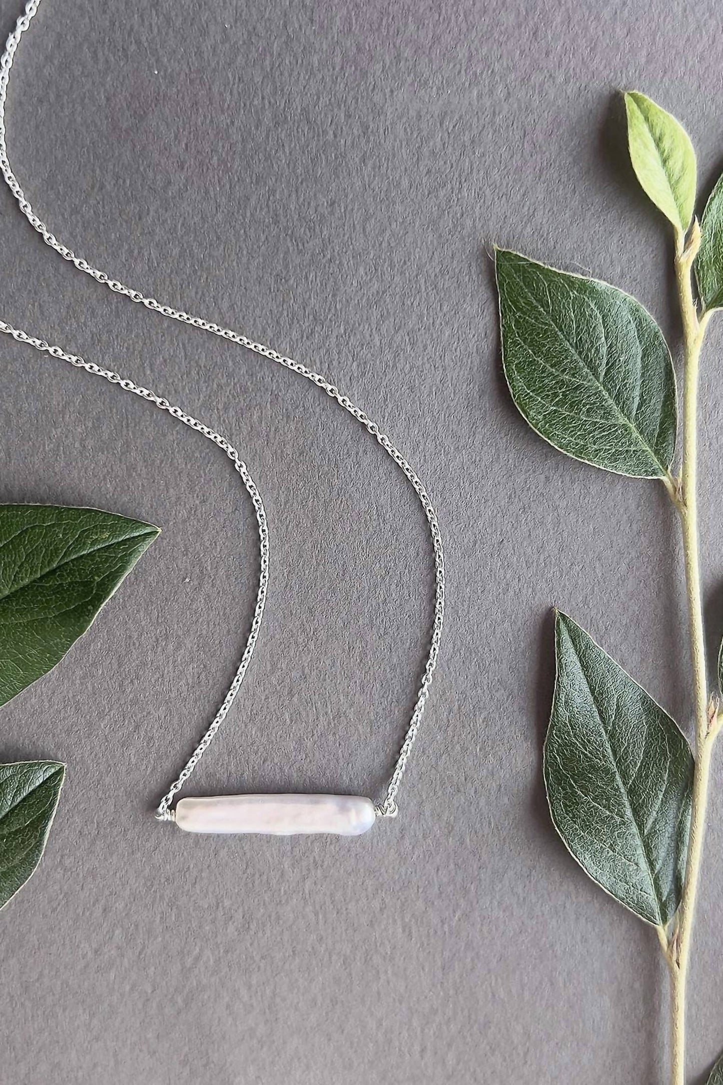 Astor & Orion - Women's Maris Pearl Bar Necklace