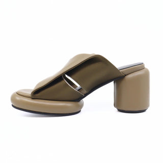 All Black - Women Mod Collar Mule