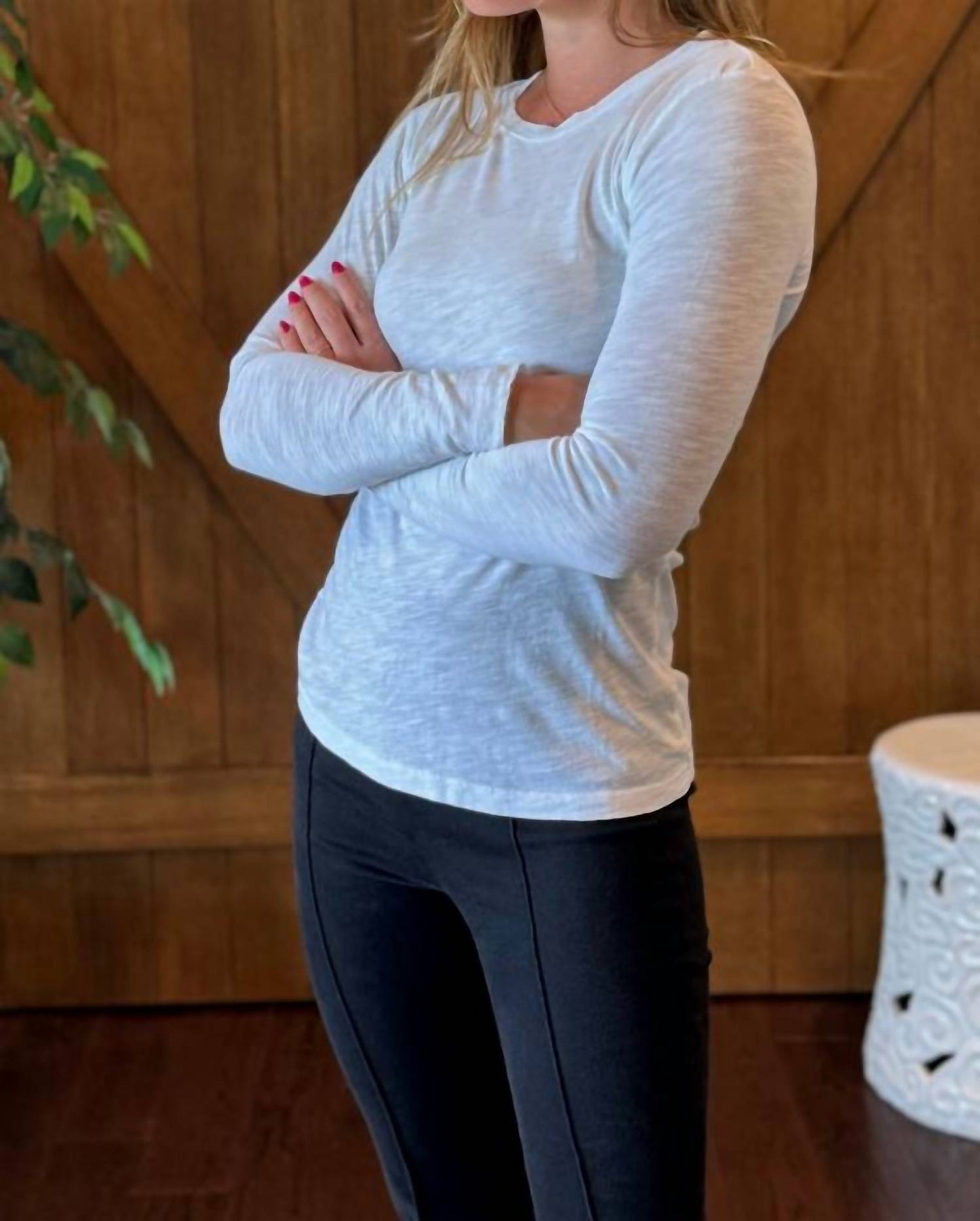 Bobi - Basic Long Sleeve Crewneck Tee