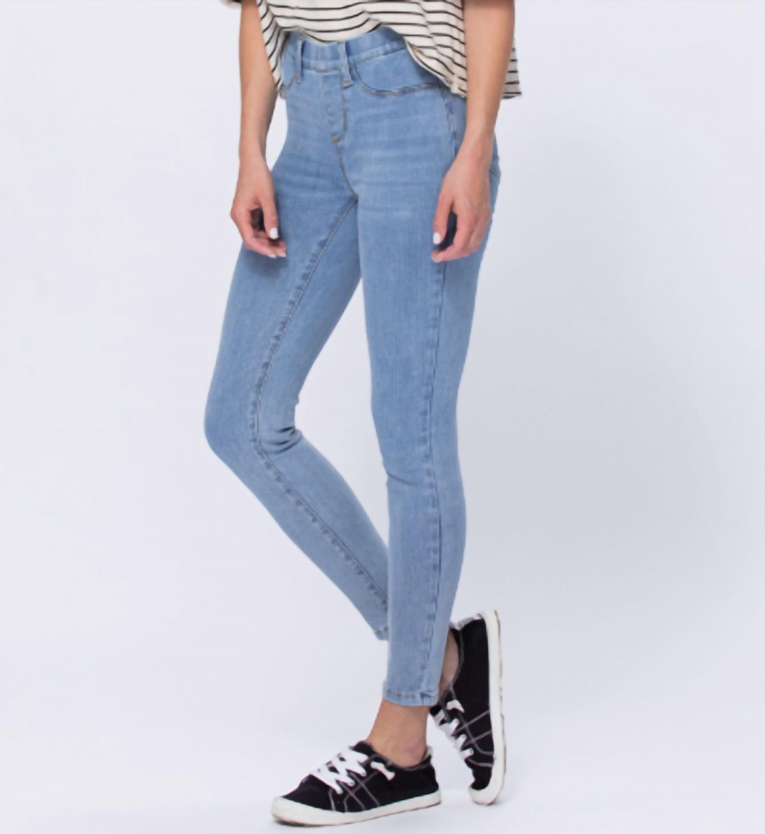 judy-blue-denim-skinny-jegging