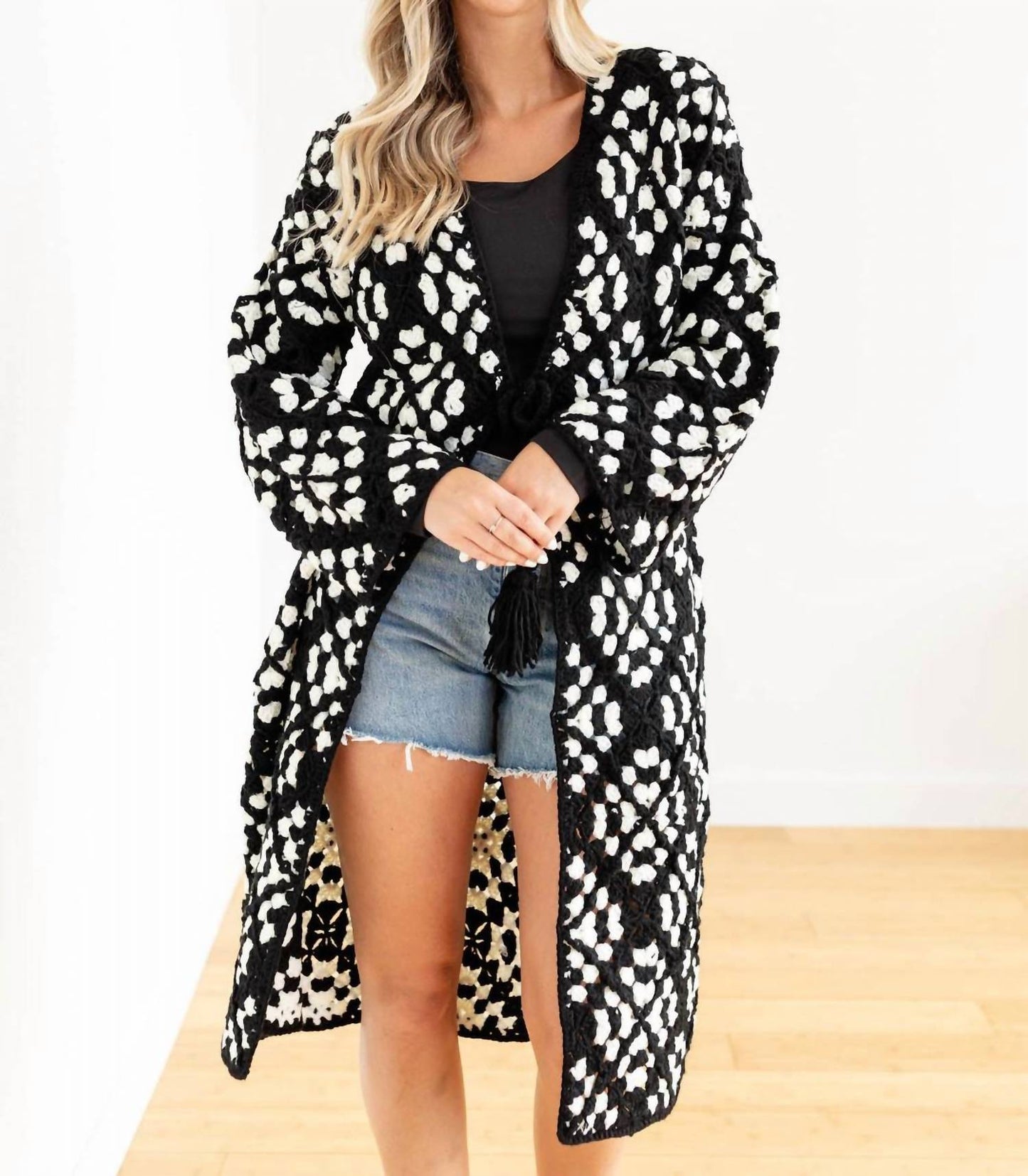 Elan - Color Detailed Long Crochet Cardigan