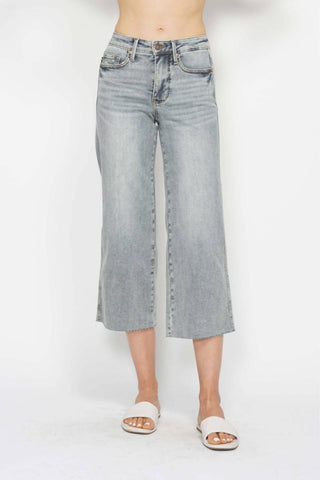 Judy Blue - Mid Rise Tummy Control Cropped Wide Leg