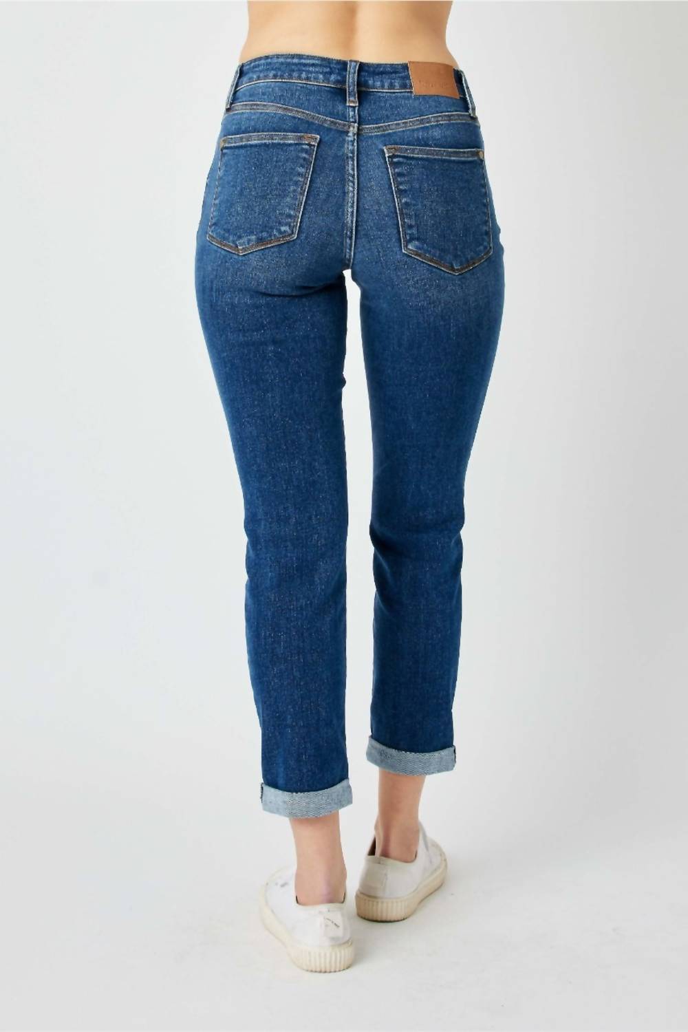 judy-blue-destroyed-slim-jeans