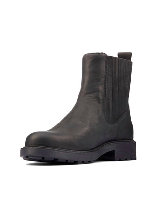 Clarks - Women's Orinoco2 Mid Chelsea Boots