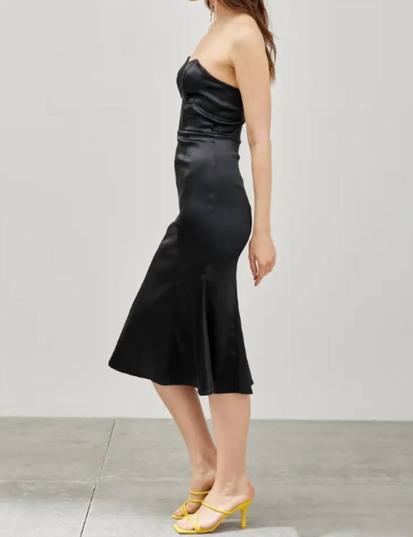 Do+Be - Tube Trumpet Midi Dress