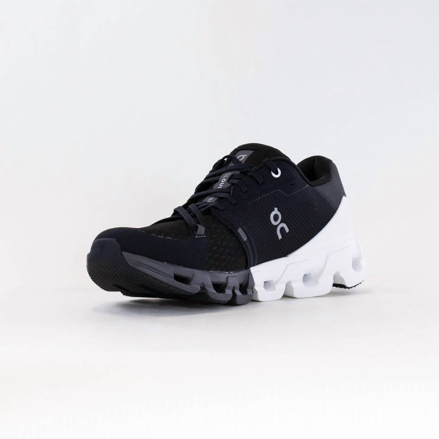 On Running - Women's On Cloudflyer 4 Running Sneakers Wide