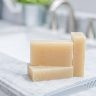 Falls River Soap Shampoo Bar Soap, Luxury and Handmade, Vegan, Gluten and Cruelty Free - Oatmeal Honey, 4 Oz