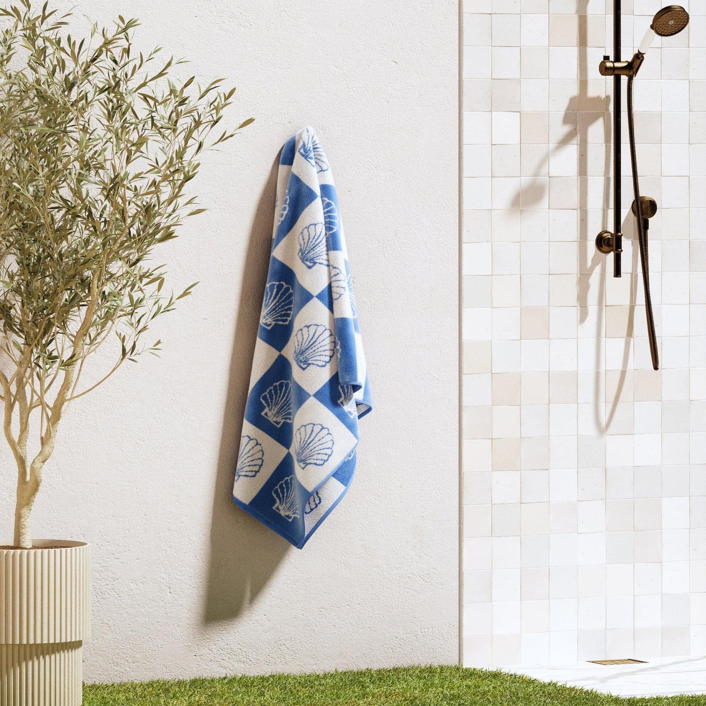 Oversized Retro Printed Beach Towel - St. Barts Collection