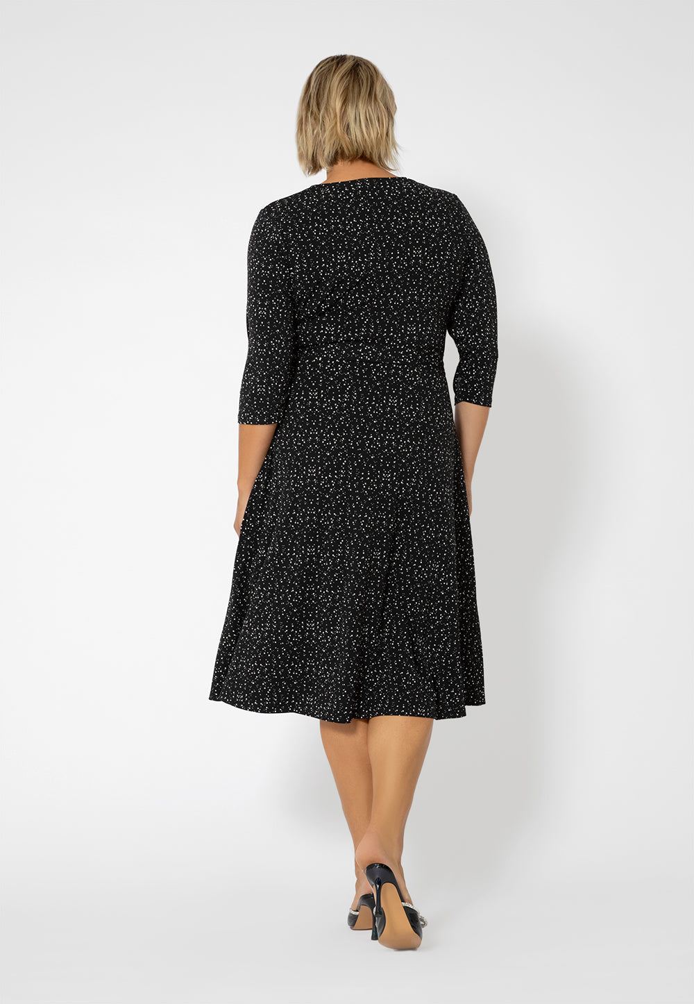 Leota Women's Updated Belt Eliza Dress Black Size 3X