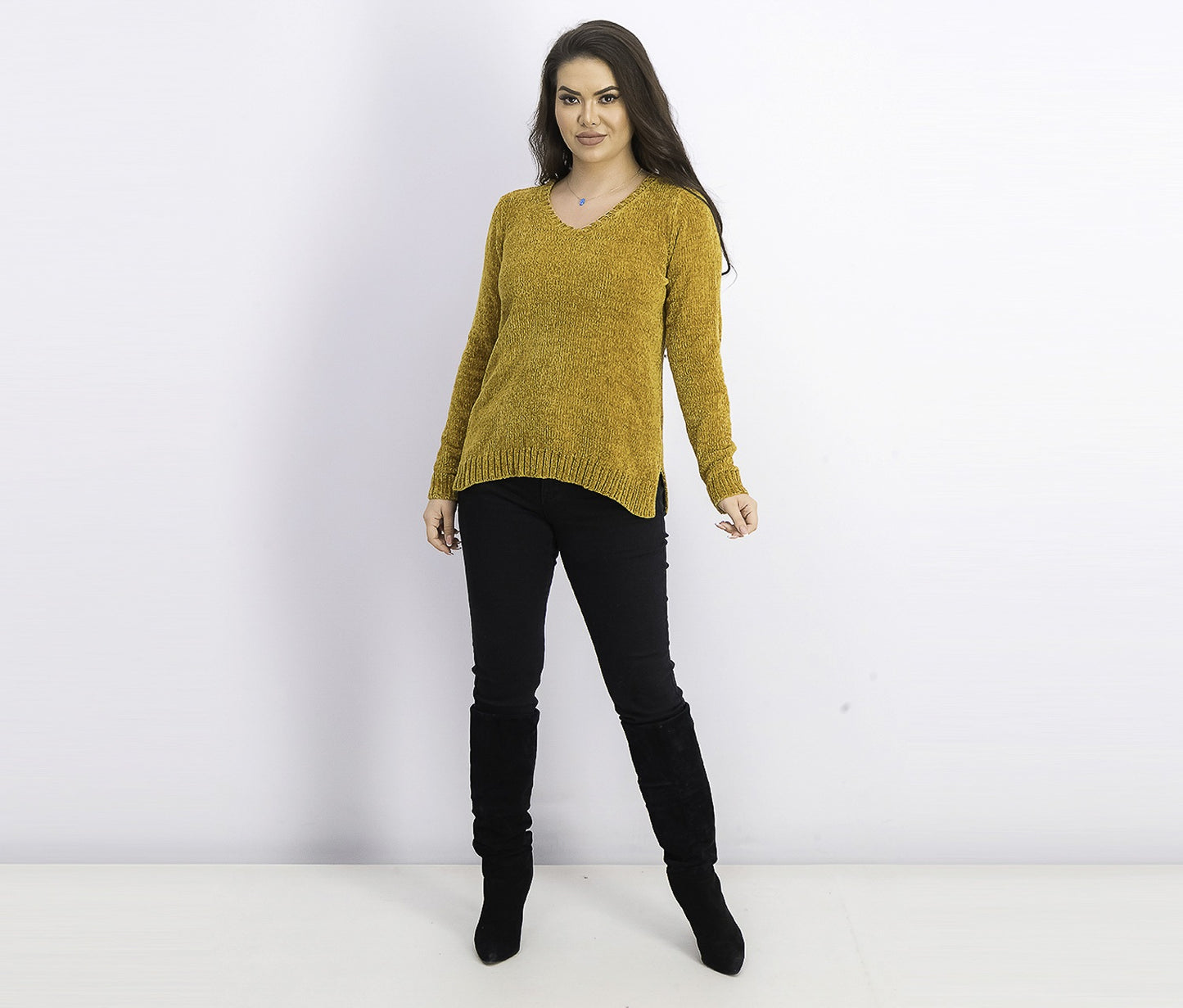 Karen Scott Women's V-Neck Chenille Sweater Golden Size Small