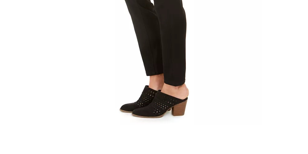 Style & Co Women's Bling Pocket Tummy Control Jeans Black Size 14P