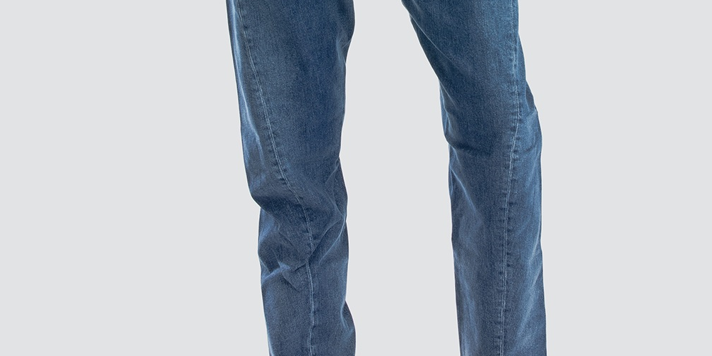 Levi's Men's 541 Athletic Fit Ripped Jeans Med Blue Size 34X32