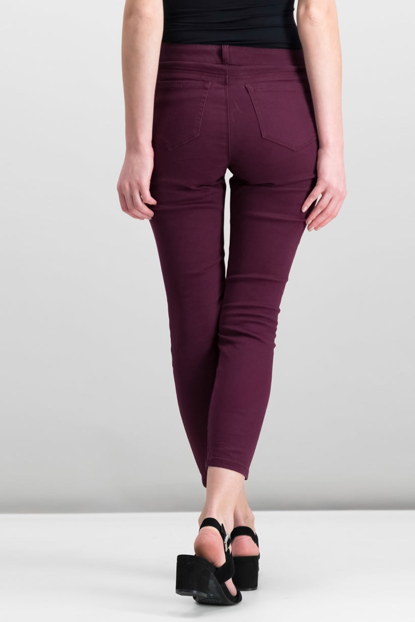 Style & Co Women's Curvy-Fit Skinny Jeans Berry Jam Size 16