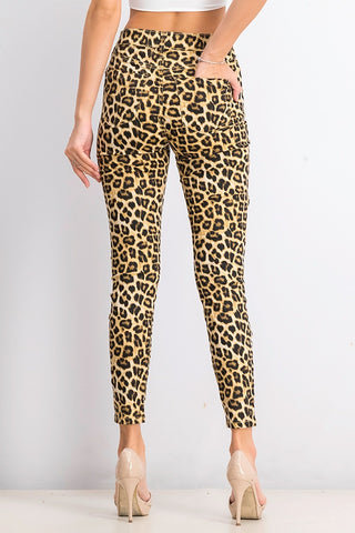 Celebrity Pink Juniors Women's Cheetah-Print Skinny Ankle Jeans Yellow Size 3