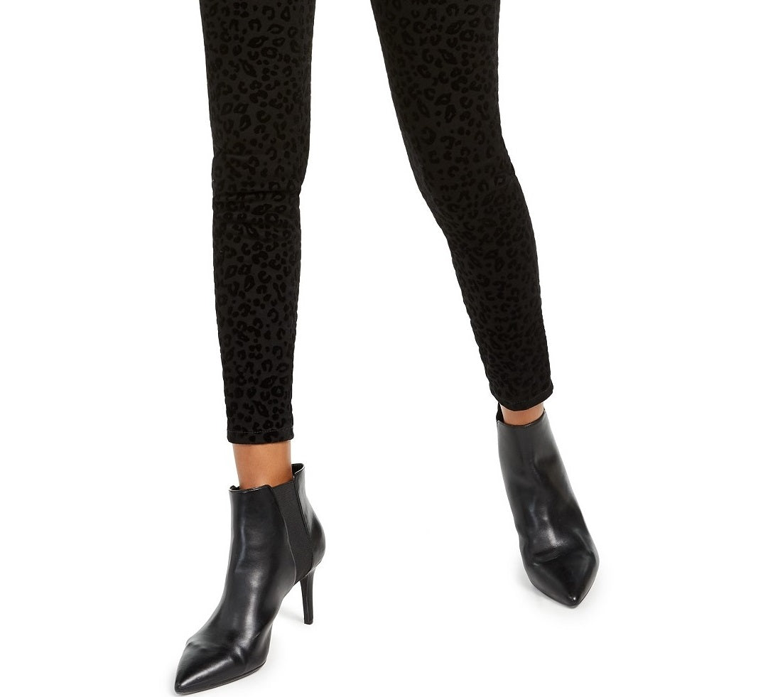 Rewash Juniors' Velvet Leopard Jeans Black Size 1