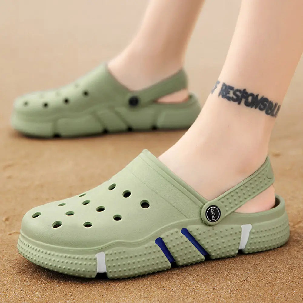 Men Breathable Waterproof Eva Beach Clogs