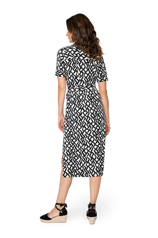 Leota's Women Jade Shirt Dress Zig Zag Black White