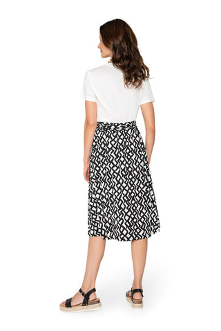 Leota's Women Mindy Skirt Zig Zag Black White