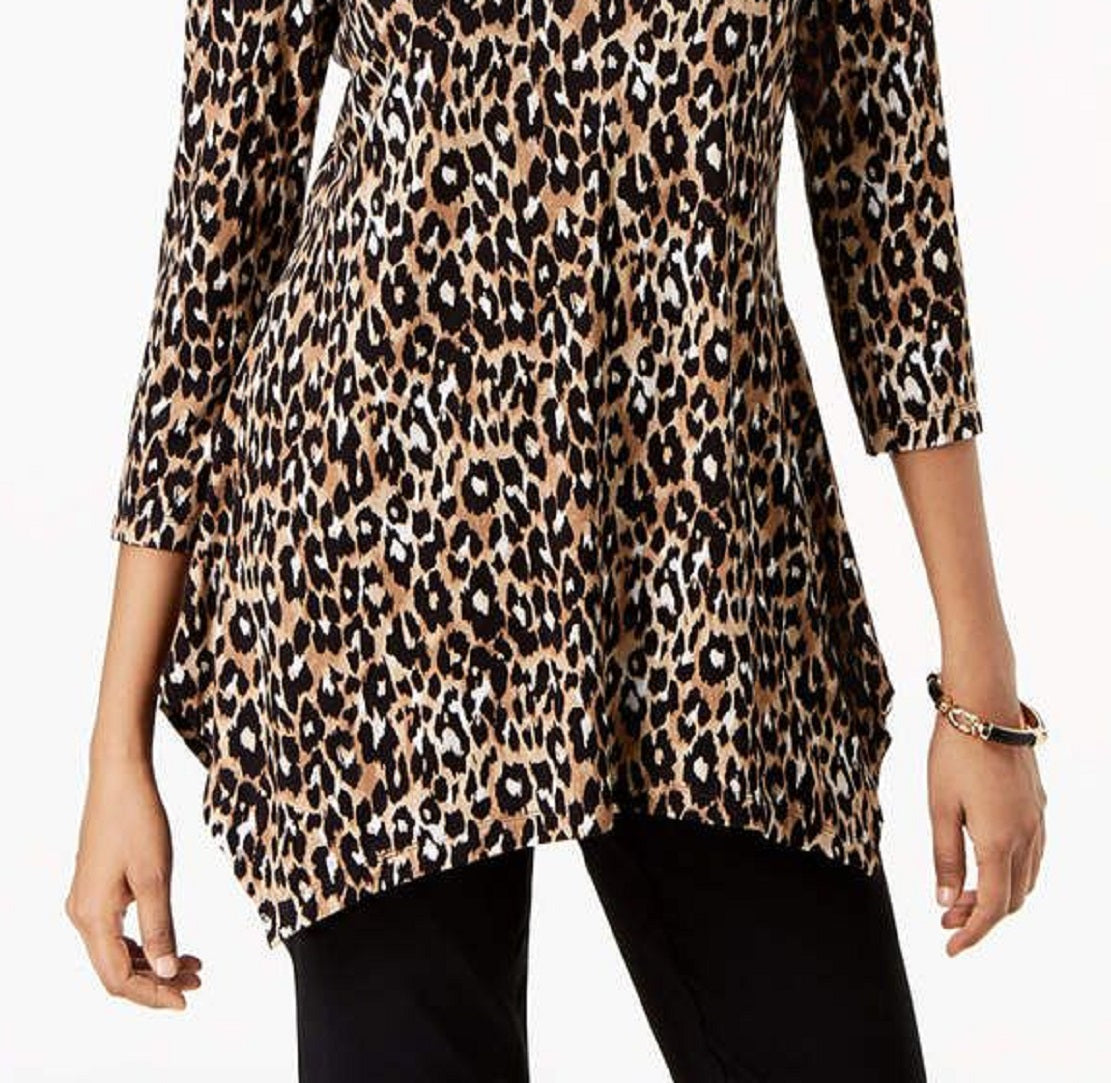 JM Collection Women's Printed Handkerchief Hem Top Black Size Petite