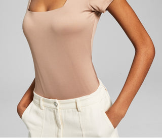 And Now This Women's Square Neck Short Sleeve Bodysuit Brown Size Medium