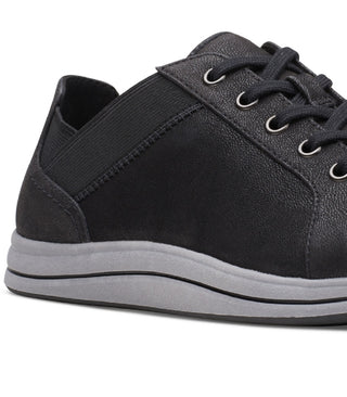 Clarks Women's Cloudsteppers Breeze Sky Lace Up Sneakers Black Size 8.5 M