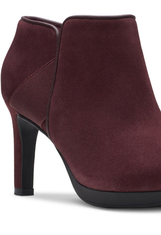 Clarks Women's Ambyr Gem Platform Dress Booties Red Size 7 M