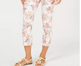 Charter Club Women's Delicate Bouquet Capri Pants White Size 14