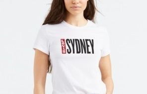 Levi's Women's Batwing Logo Cotton Cities T-Shirt White Size Medium