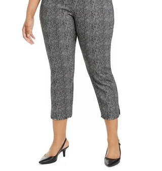 Alfani Women's Plus Size Printed Cropped Pull-On Pants Black/white Size 24W
