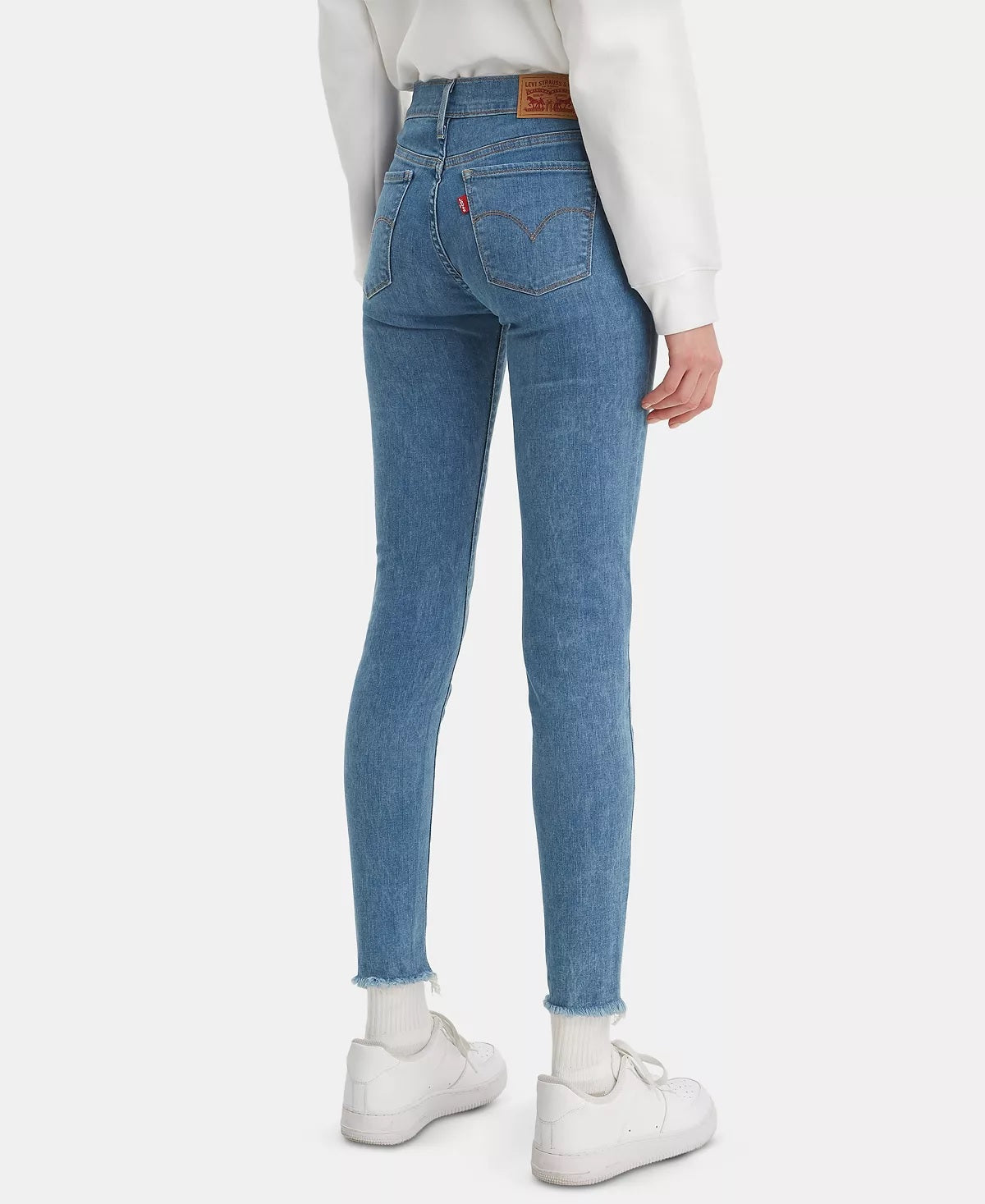 Levi's Women's 710 Super Skinny Jeans Blue Size 27X30