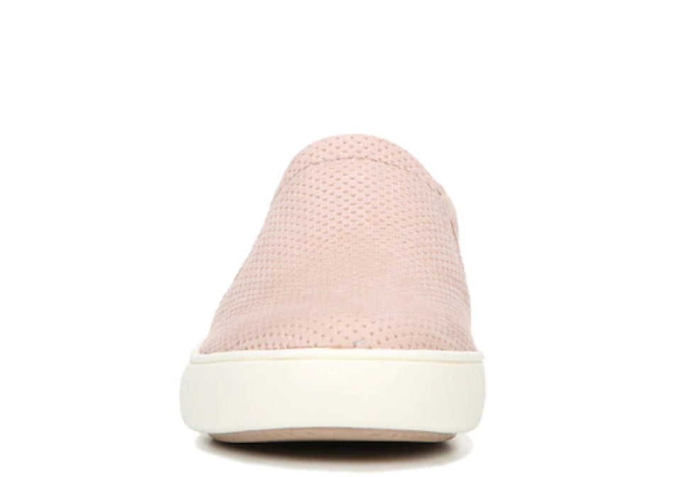 Indigo Rd. Women's Kicky Slip on Sneakers Shoes Light Pink Size 9.5M