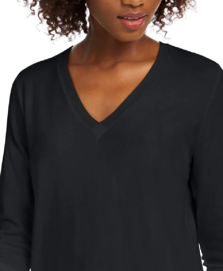 Maison Jules Women's V Neck Tunic Sweater Black Size Small
